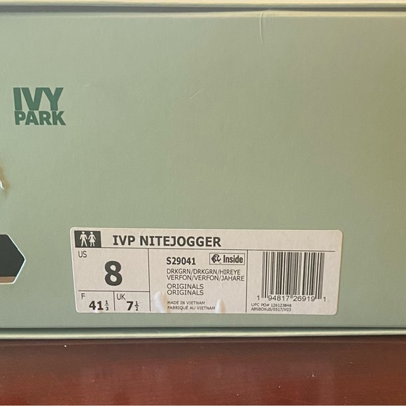 ADIDAS Nite Jogger
Beyonce Ivy Park Dark Green Frozen Yellow - Picture 10 of 10